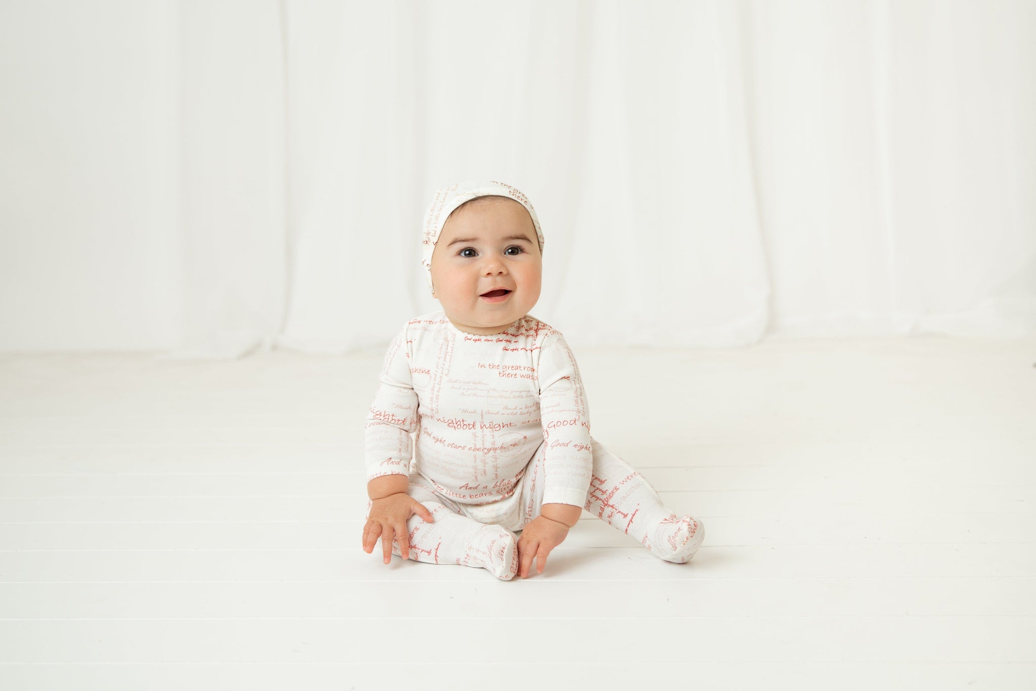 Bee & Dee Script Print Footie/Beanie-Boys Print Bee & Dee Script Print Footie/Beanie-Boys Print