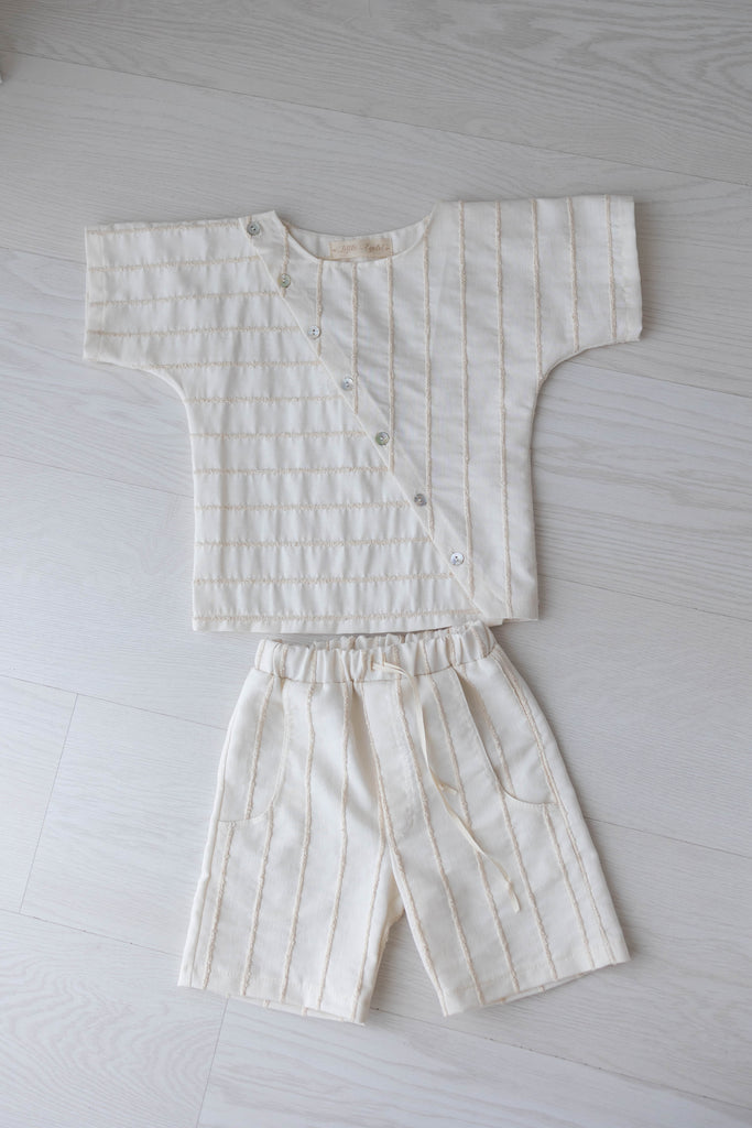 Little Eyelet Set Jellybeanzkids Little Eyelet Boys Set