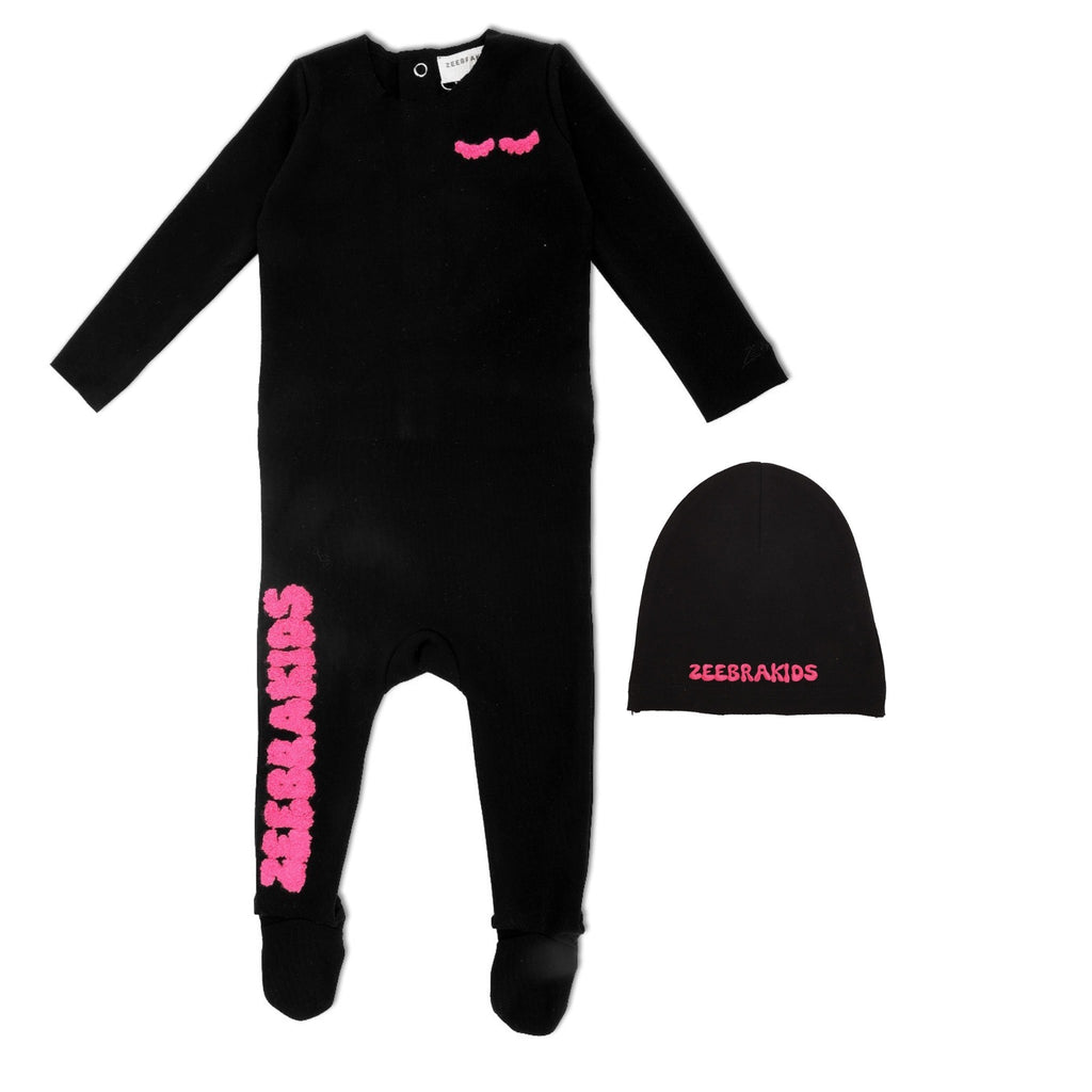 Zeebra Kids footie Jellybeanzkids Zeebra Text Footie w Beanie- Hot Pink